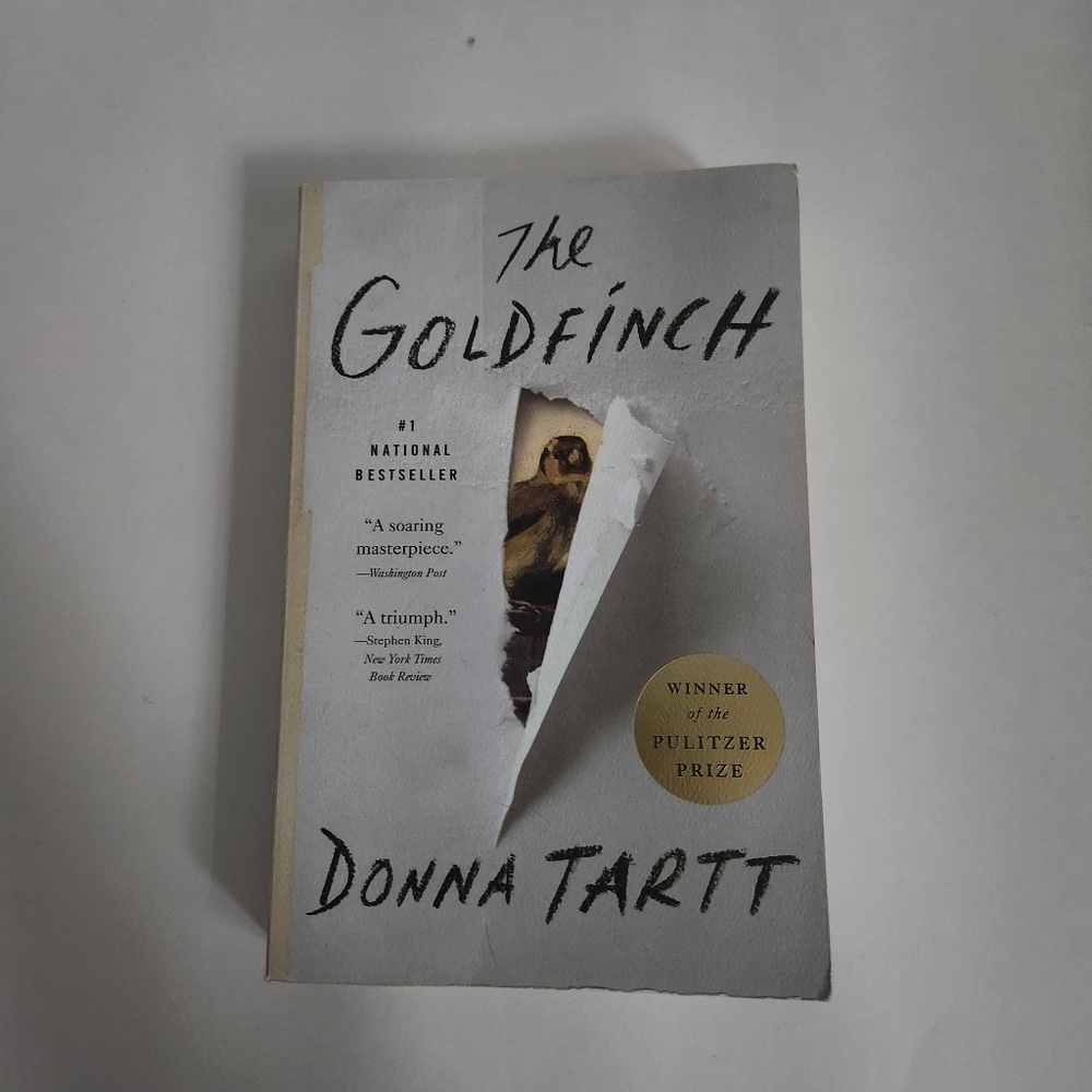 DONNA TART the Goldfinch soft cover book